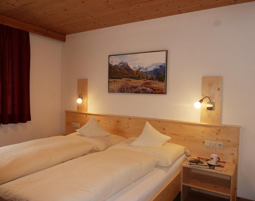 Apart Brigitta Sankt Leonhard im Pitztal Chambre photo